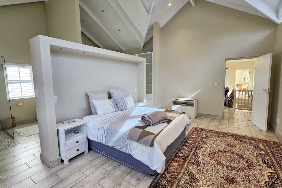 4 Bedroom Property for Sale in Goose Valley Western Cape